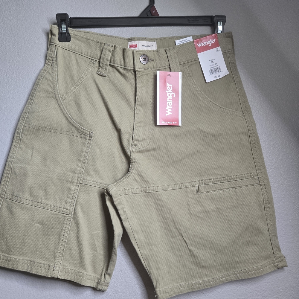 Wrangler Men's Tan Cargo Shorts